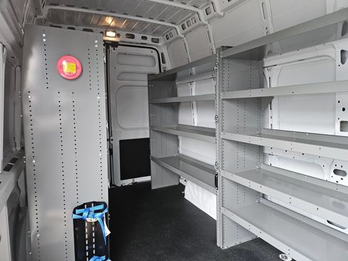 Used 2025 RAM ProMaster 3500 FWD image 13
