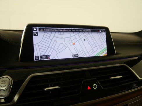 Certified 2022 BMW 750i xDrive w/ Executive Package image 24