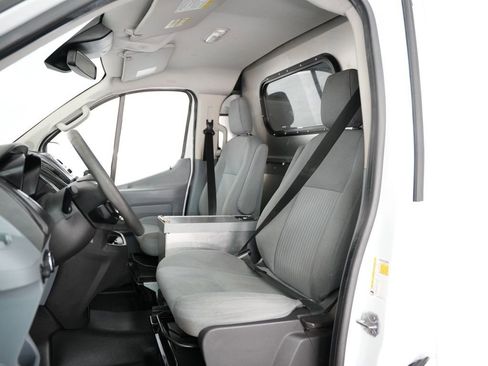Used 2019 Ford Transit 250 130 Low Roof image 33