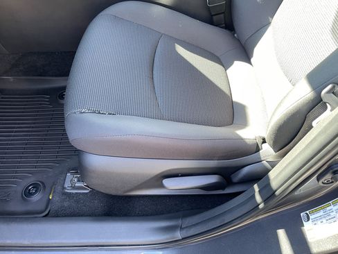 Certified 2024 Toyota RAV4 LE AWD/4WD image 15