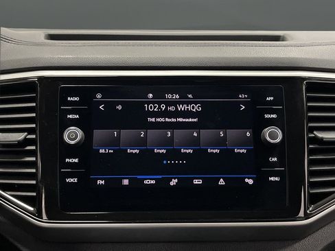 Used 2022 Volkswagen Atlas SE w/ Black Wheel Package image 17