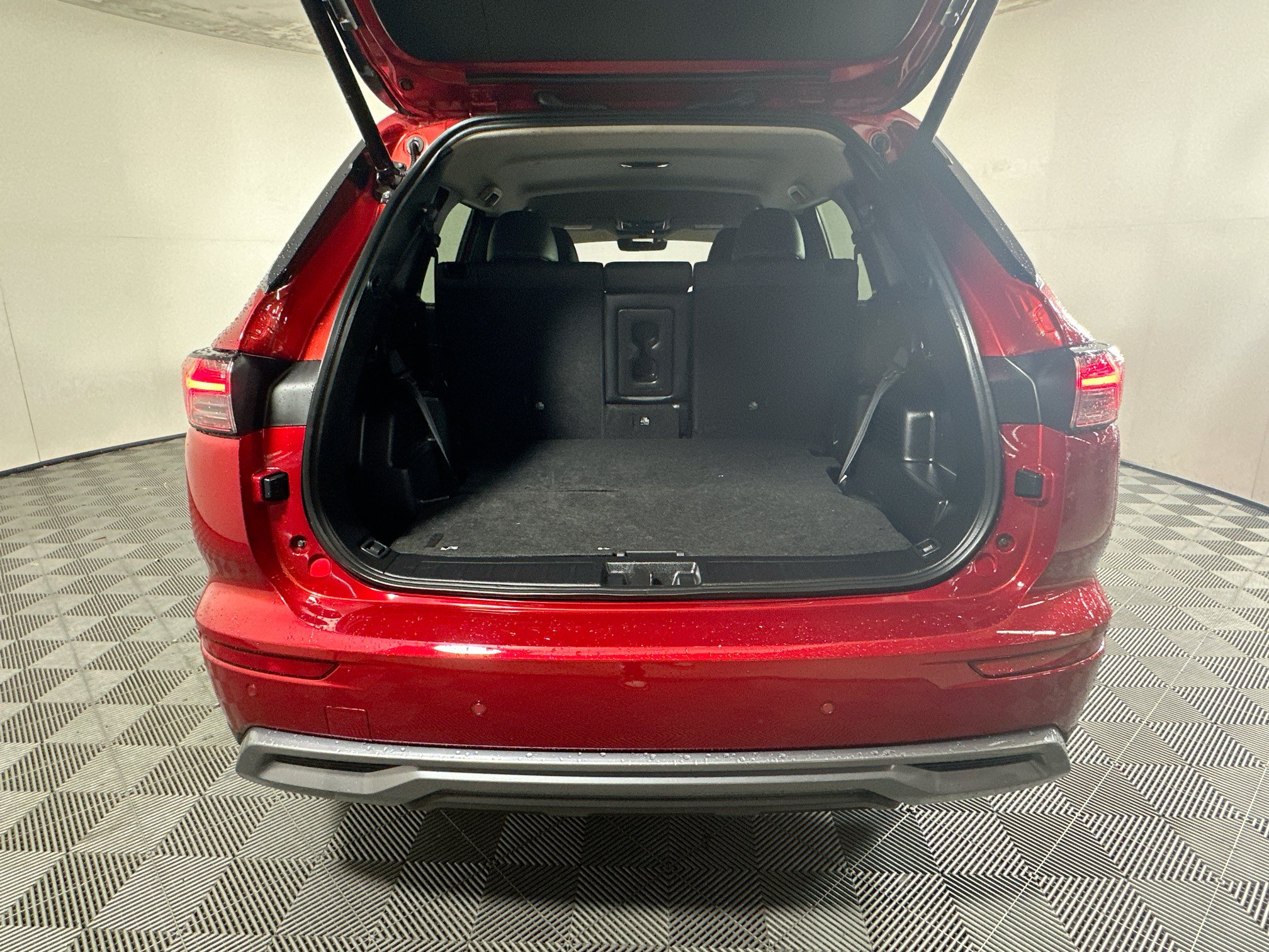 Used 2026 Mitsubishi Outlander SE FWD image 31