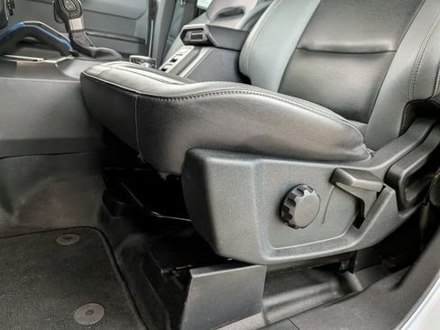 Certified 2024 Ford Bronco Black Diamond w/ Sasquatch Package image 13