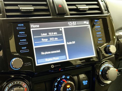 Used 2024 Toyota 4Runner TRD Off-Road image 15