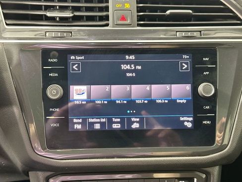 Used 2019 Volkswagen Tiguan SEL Premium w/ 3rd Row Seat Package AWD/4WD image 13