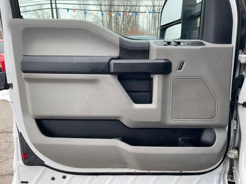 Used 2019 Ford F250 XL w/ XL Value Package image 9