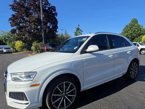 Used 2018 Audi Q3 2.0T Premium FWD image 2