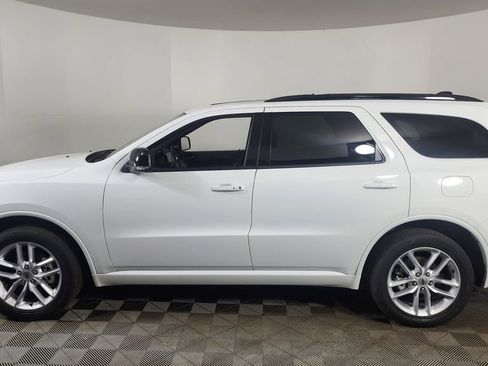 Used 2023 Dodge Durango GT image 4