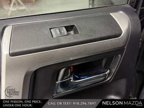 Used 2022 Toyota 4Runner Limited AWD/4WD image 35