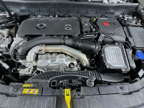 Used 2026 Mercedes-Benz GLB 250 4MATIC image 46