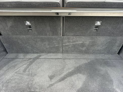 Used 2025 Mercedes-Benz GLS 450 4MATIC image 36