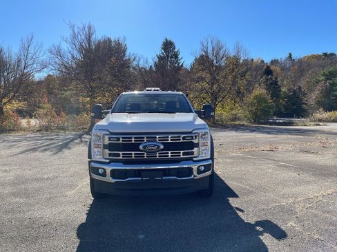 New 2024 Ford F550 4x4 Regular Cab Super Duty image 8