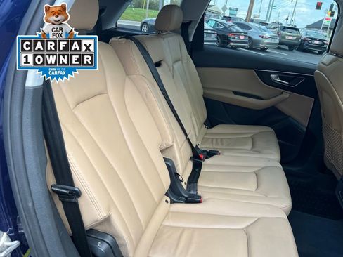 Used 2021 Audi Q7 2.0T Premium Plus AWD/4WD image 39