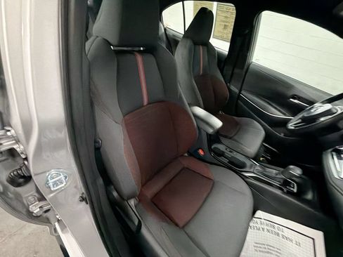 Used 2025 Toyota Corolla SE FWD image 25