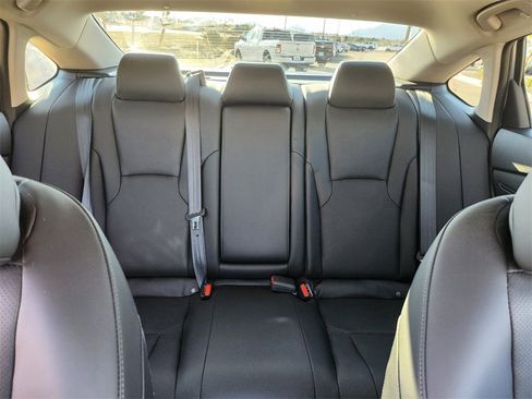 Used 2023 Honda Accord EX-L image 22