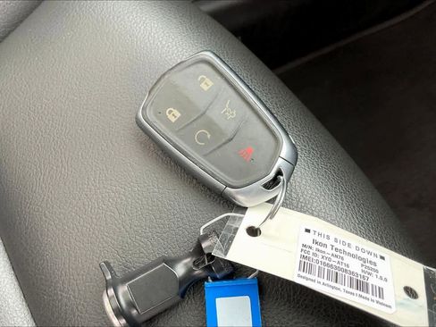 Used 2022 Cadillac XT6 Luxury image 14