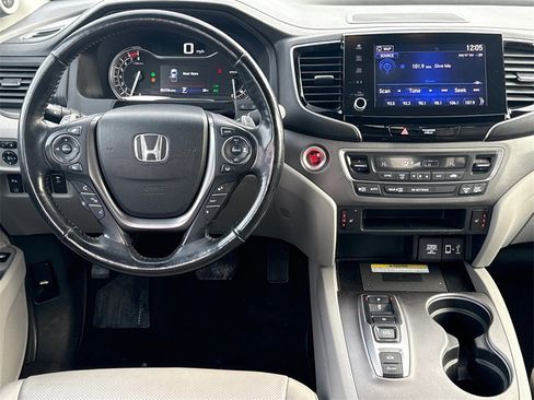 Certified 2023 Honda Ridgeline RTL-E image 16