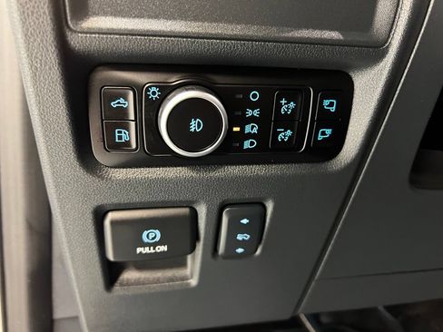 Used 2025 Ford F150 Lariat w/ Equipment Group 502A High AWD/4WD image 17