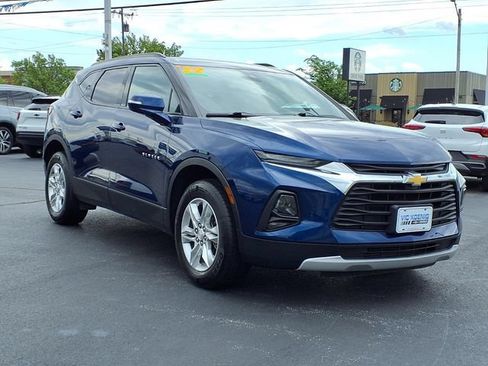 Used 2022 Chevrolet Blazer LT AWD/4WD image 2