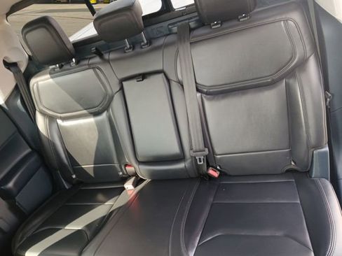 Used 2023 Ford Maverick Lariat w/ Lariat Luxury Package image 13