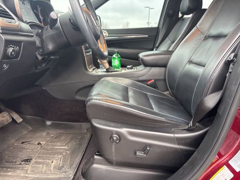 Used 2017 Jeep Grand Cherokee Limited w/ Trailer Tow Group IV image 11