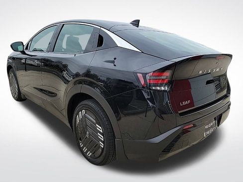 New 2026 Nissan Leaf image 3