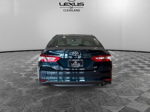 Used 2018 Toyota Camry LE FWD image 6