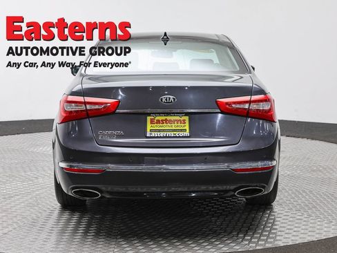 Used 2014 Kia Cadenza Premium w/ Luxury Package FWD image 6