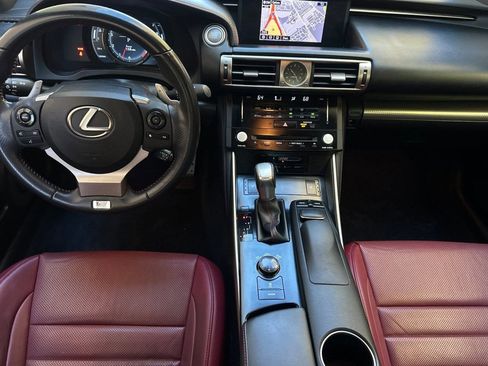 Used 2014 Lexus IS 350 image 4
