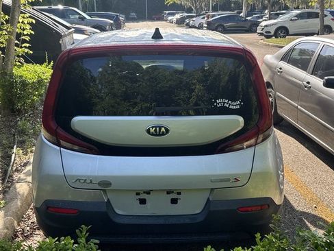 Used 2021 Kia Soul S FWD image 6