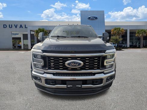 Used 2023 Ford F450 Lariat image 9