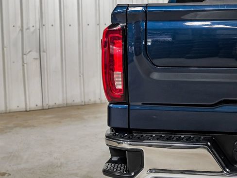 Used 2023 GMC Sierra 1500 SLT AWD/4WD image 47