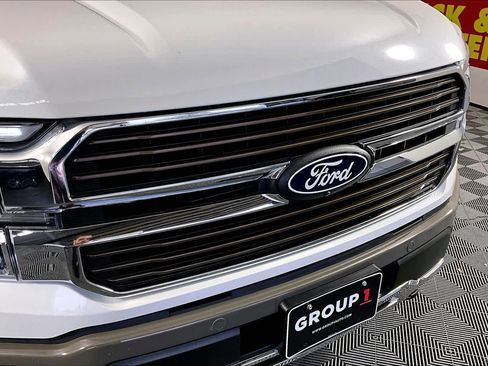 Used 2025 Ford F150 King Ranch w/ FX4 Off-Road Package image 27