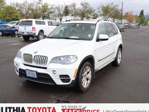 Used 2013 BMW X5 xDrive35i AWD/4WD image 1