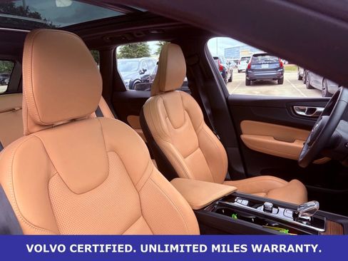 Certified 2023 Volvo XC60 B5 Ultimate w/ Climate Package FWD image 13