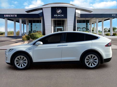 Used 2016 Tesla Model X 70D AWD/4WD image 7