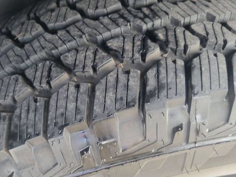 Used 2020 Jeep Wrangler Unlimited Sport image 12