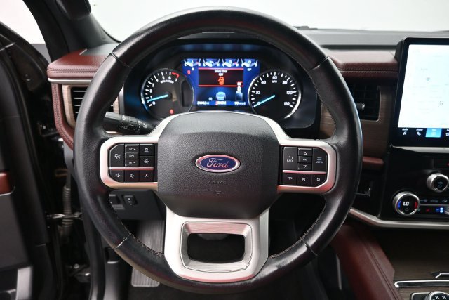 Used 2023 Ford Expedition Limited AWD/4WD image 33