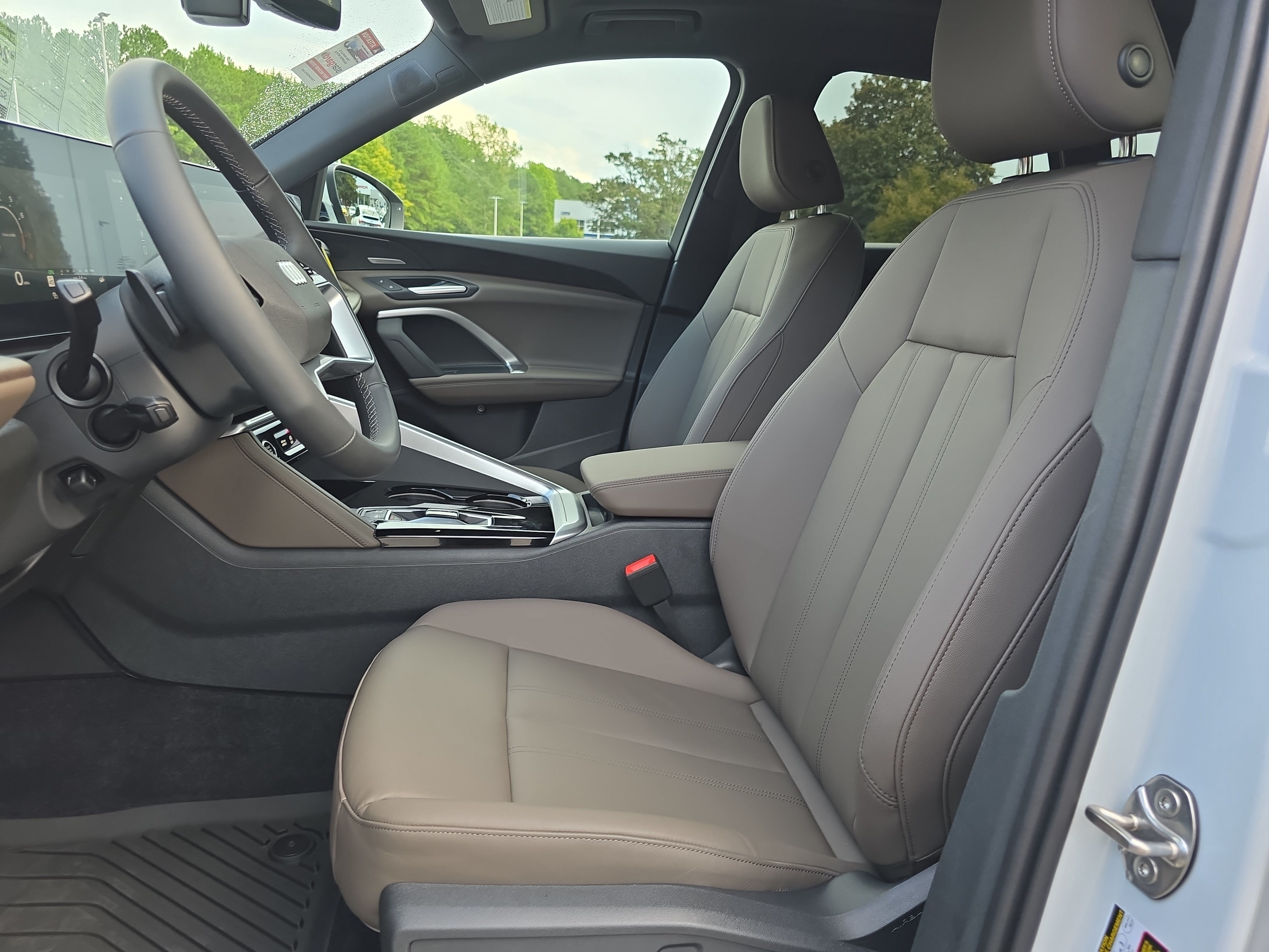 New 2026 Audi Q5 Premium Plus AWD/4WD image 15