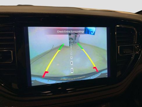 Used 2024 Dodge Durango GT AWD/4WD image 19