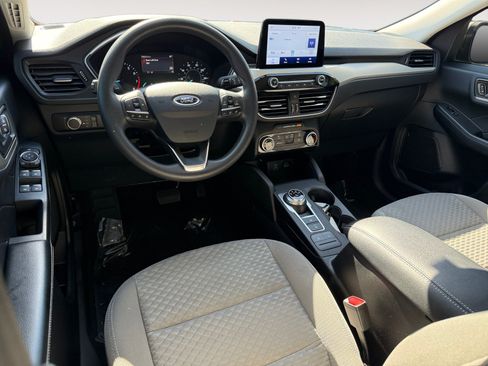 Used 2022 Ford Escape SE FWD image 15