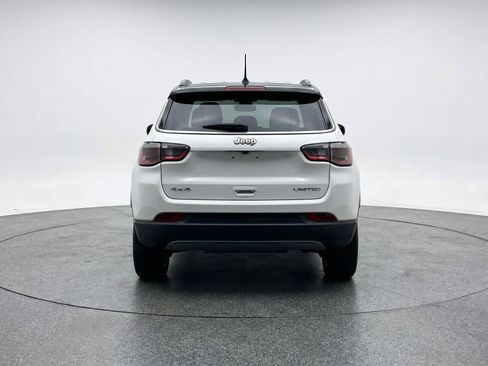 Used 2025 Jeep Compass Limited image 7