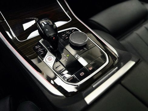 Used 2021 BMW X5 xDrive40i w/ Premium Package image 23