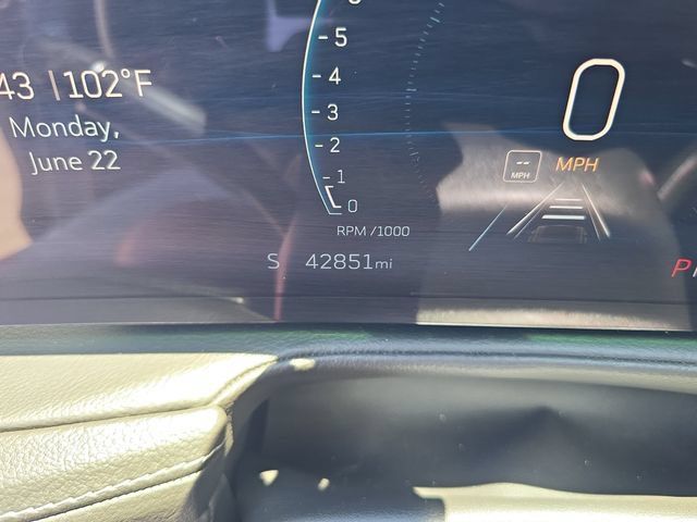 Certified 2024 Cadillac XT4 Premium Luxury AWD/4WD image 29