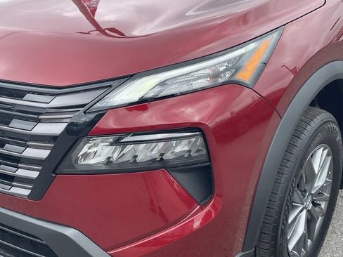 New 2026 Nissan Rogue S FWD image 8