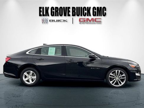 Used 2023 Chevrolet Malibu LT image 3
