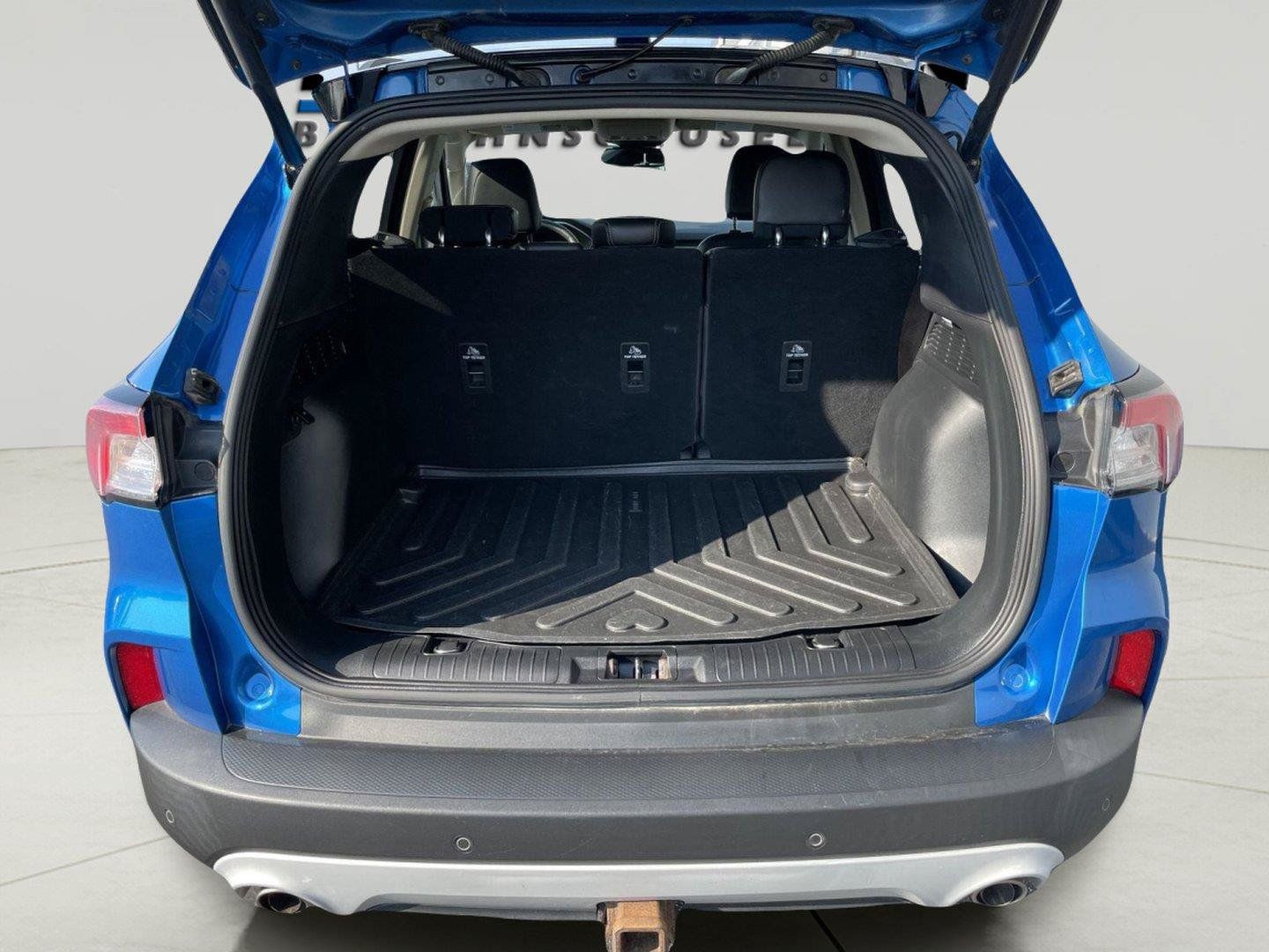 Used 2020 Ford Escape Titanium AWD/4WD image 9
