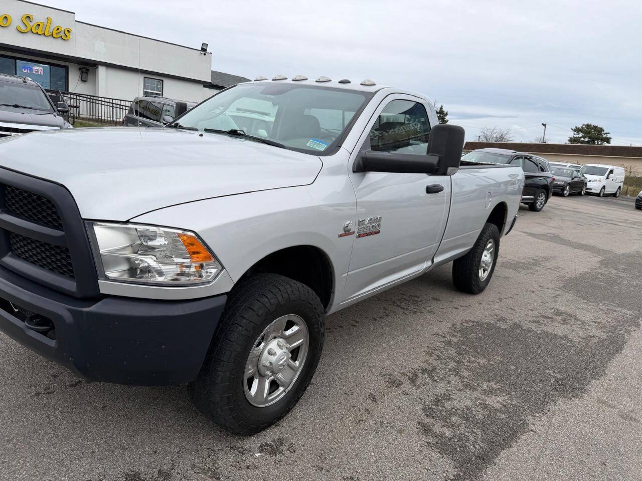 Used 2018 RAM 3500 Tradesman w/ Power & Remote Entry Group AWD/4WD image 23