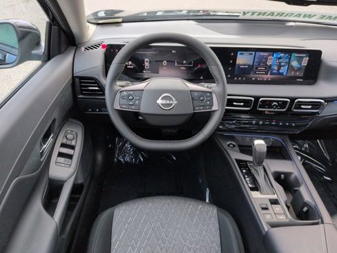 Certified 2026 Nissan Sentra SV w/ SV Convenience Package FWD image 15