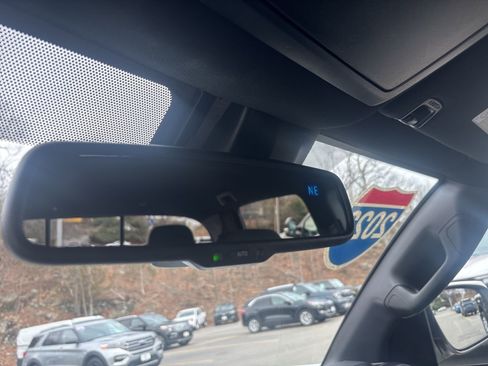 Used 2023 Toyota Tacoma TRD Sport w/ Technology Package image 26